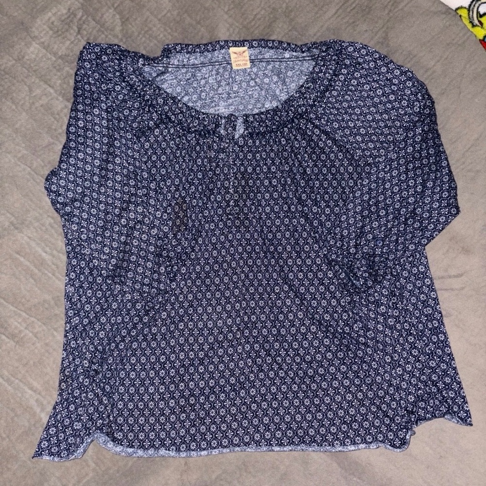 Faded Glory Dark Blue Geometric Blouse